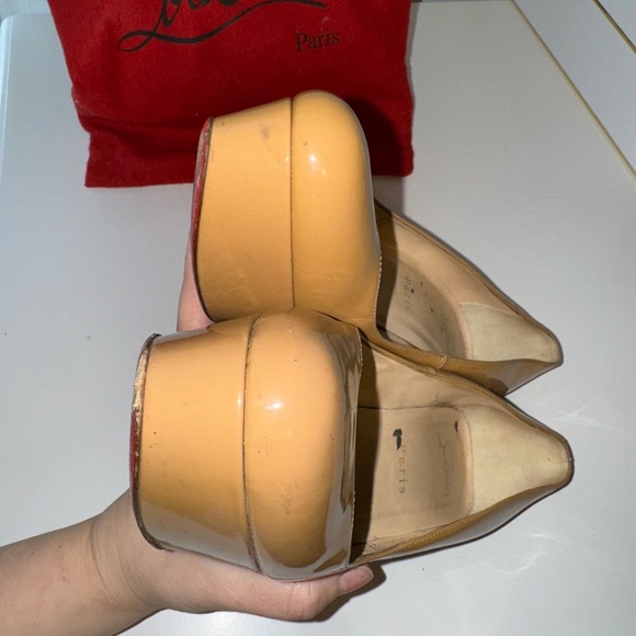 Christian Louboutin Nude Patent Platform Pumps with Red Soles - Picture 15 of 15